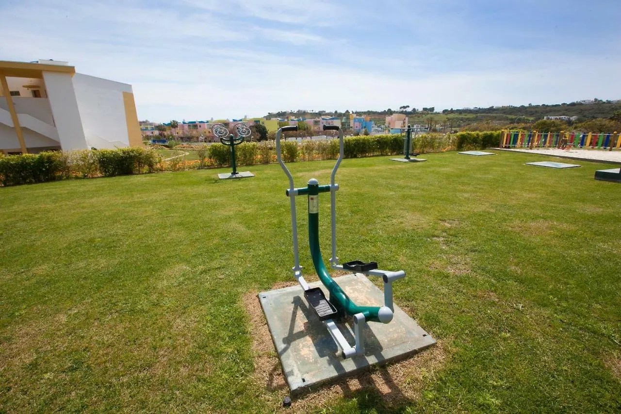 Modern Luxury Apartment Near Harbor Of Albufeira