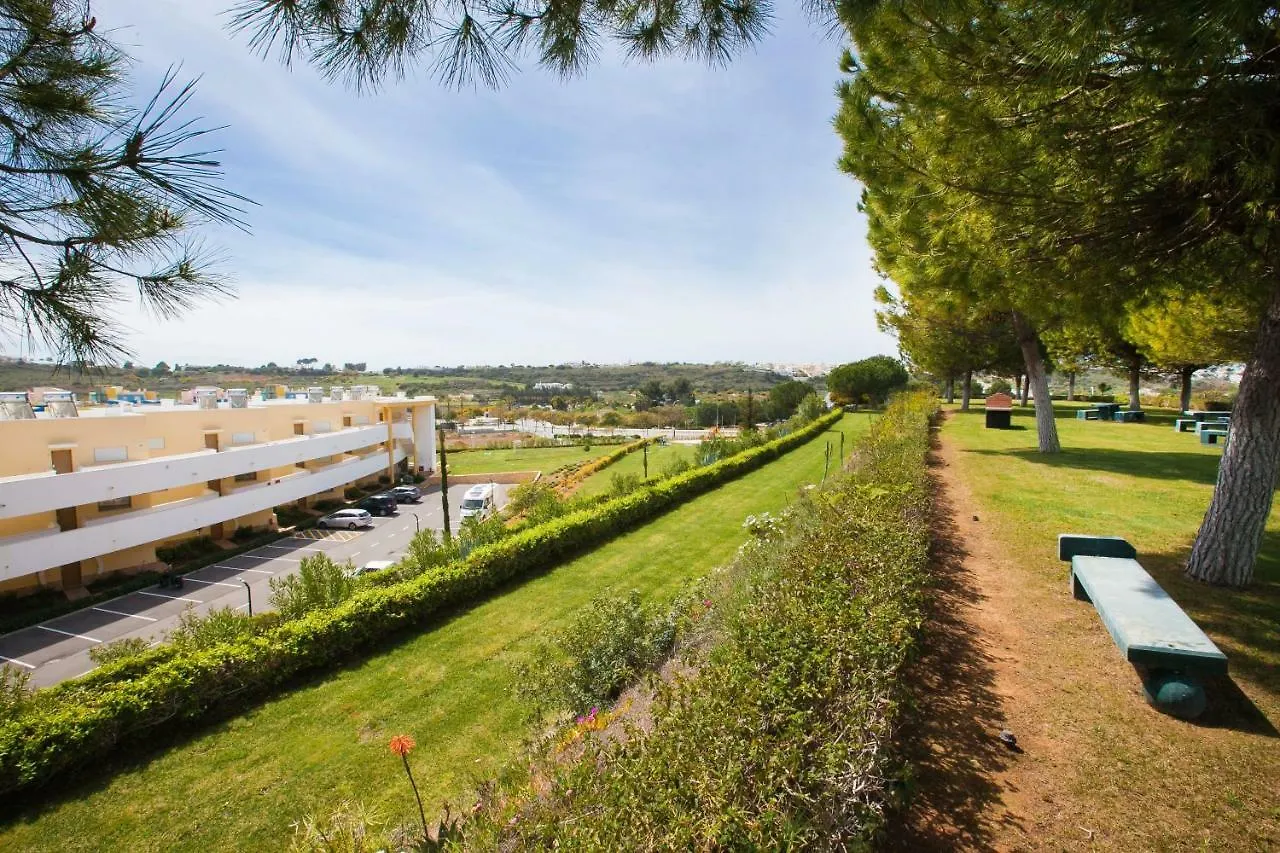 Modern Luxury Apartment Near Harbor Of Albufeira